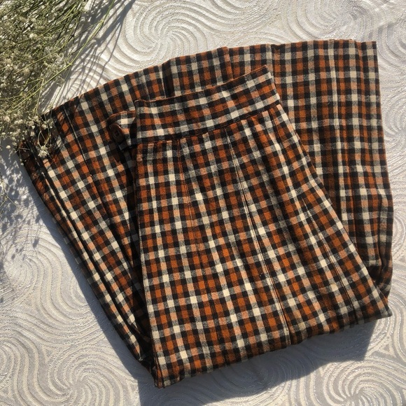 VINTAGE Checkered High-Waist Skirt - Picture 1 of 8